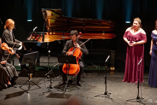 Carole-Anne Rousseau et l’Ensemble Renouveau